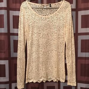 BKE BOUTIQUE LACE LONG SLEEVE TOP